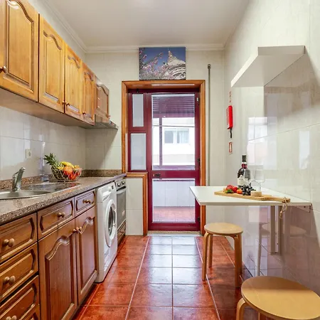 Host Wise - Rustic Bright Flat - Centre Appartement Porto