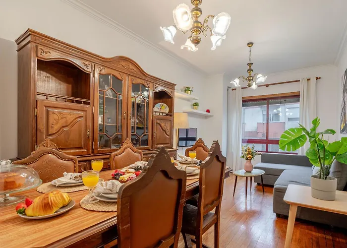 Appartamento Host Wise - Rustic Bright Flat - Centre *