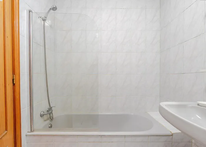 Host Wise - Rustic Bright Flat - Centre Appartement Oporto